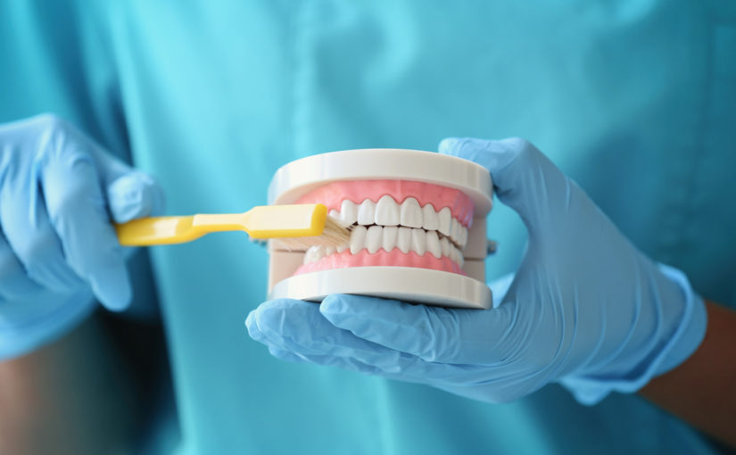 Całościowe leczenie stomatologiczne – znajdź trasę do zdrowych i atrakcyjnego uśmiechów.